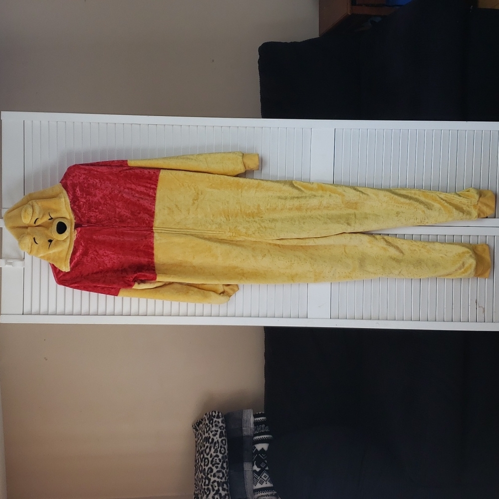 DISNEY Winnie-the-Pooh Fooless Hooded Onsies Suit